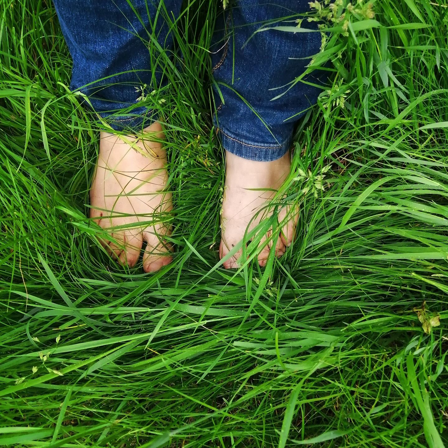 feet-6590152_1920